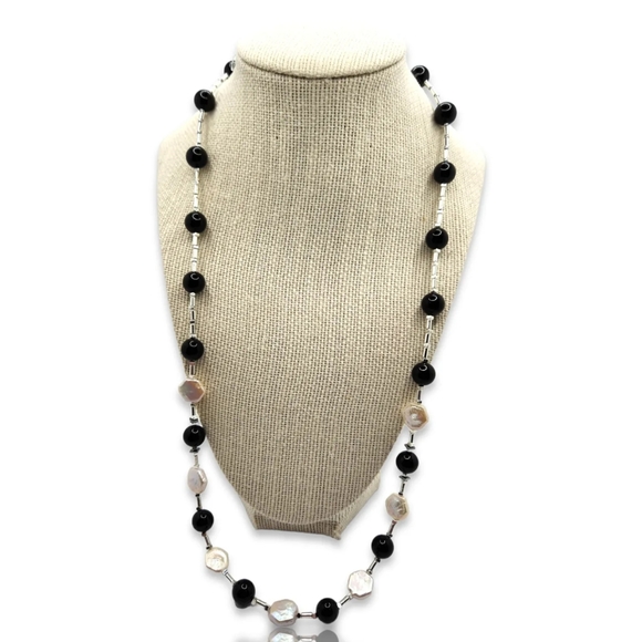 Black Agate, Baroque Pearl handcrafted necklace - Picture 4 of 4